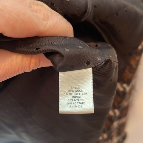 Banana Republic 99% Wool Brown/Black Plaid/Houndstooth Jacket. Size Medium. - Picture 8 of 9